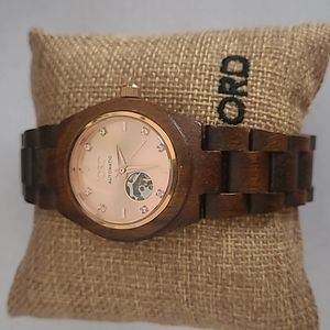 Rose gold Jord watch